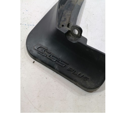 Брызговик передний левый