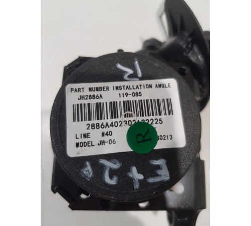 Ремень Безопасности второго ряда правый