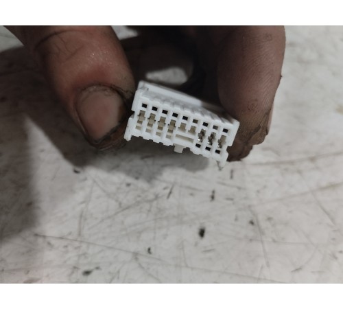 Электропроводка крышки багажника