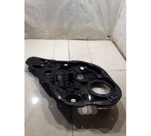 Стеклоподъемник (задний левый)