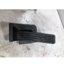 Педаль акселератор (газа)