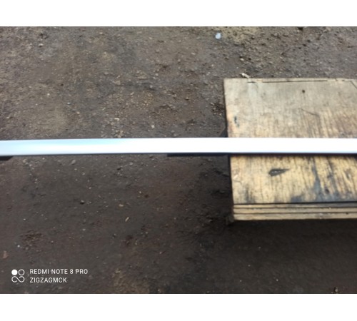 Рейлинг крыши левый