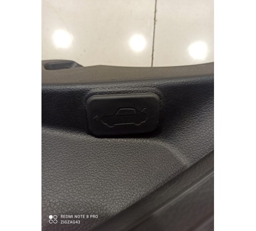 Накладка порога(задняя левая внутренняя)