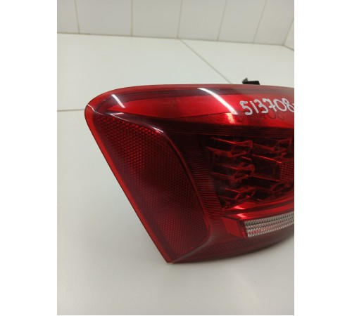 Фонарь задний левый наружный