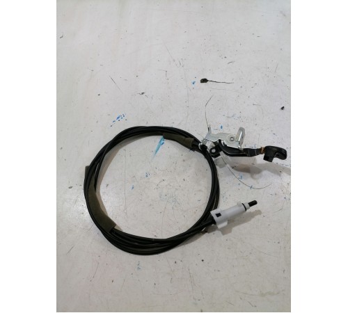 Трос открывания лючка бензобака