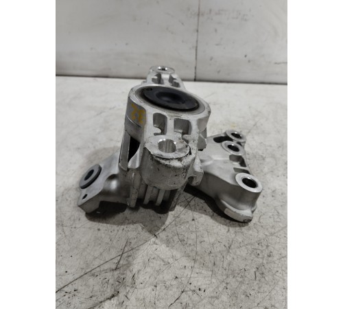 Подушка опора двигателя