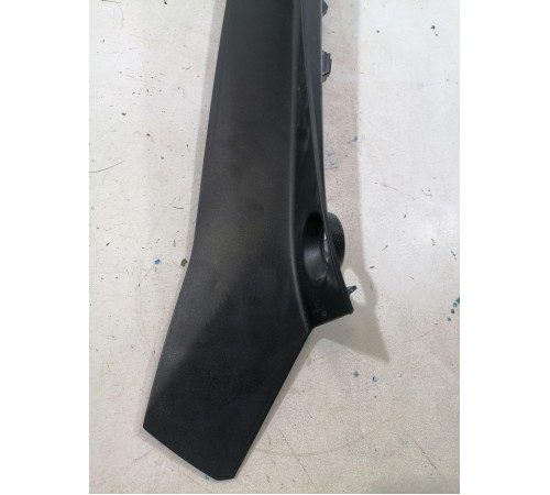 Накладка фонаря задняя левая