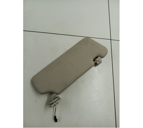 Козырёк солнцезащитный левый