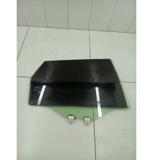 Стекло двери заднее правое