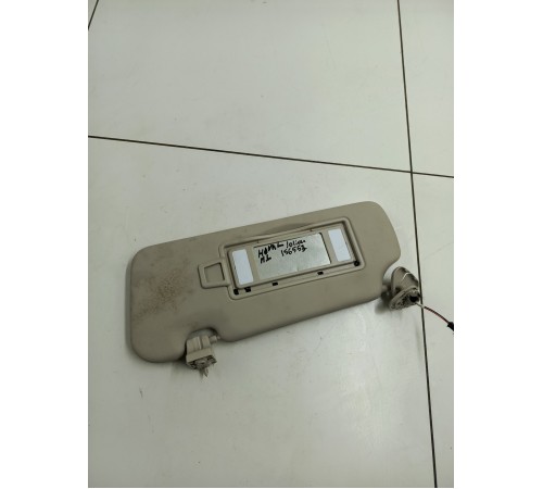 Козырёк солнцезащитный левый