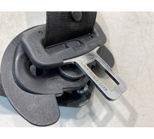 Ремень безопасности (передний, правый)