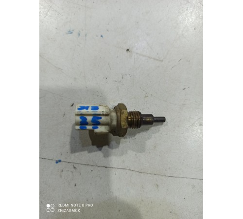 Датчик температуры охлаждающей жидкости