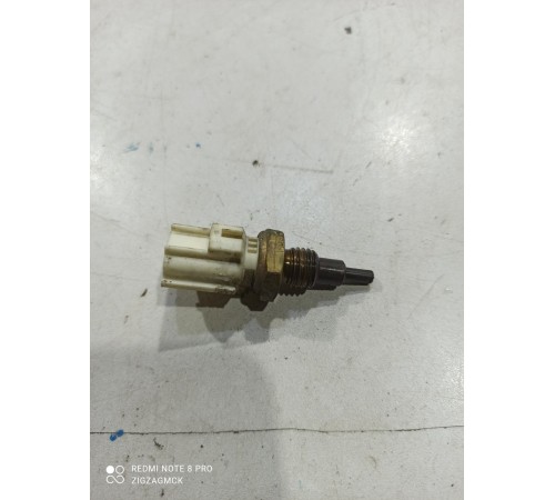 Датчик температуры охлаждающей жидкости