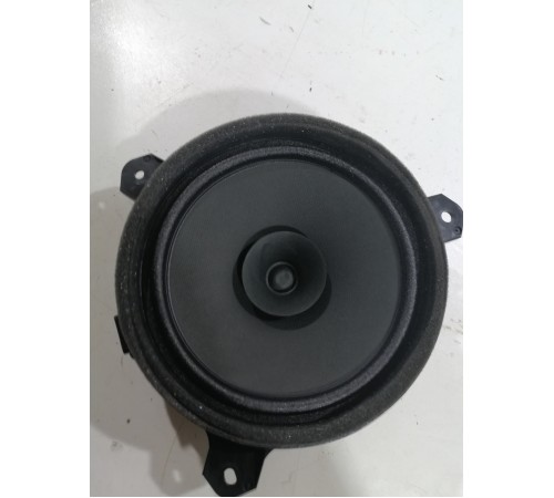 Динамик задний