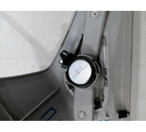 Обшивка лобового стекла левая