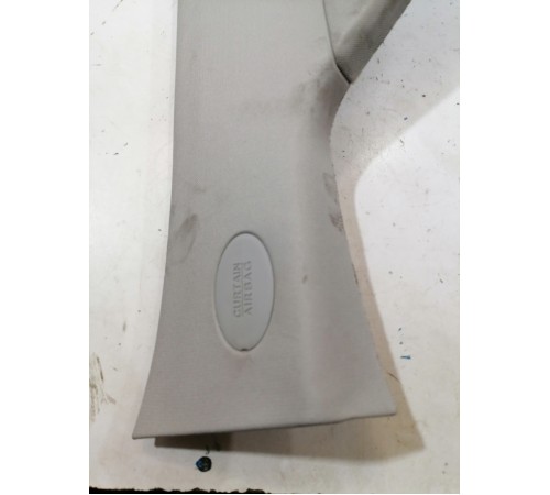 Обшивка лобового стекла левая