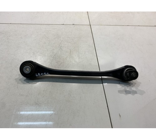 Рычаги подвески (задний, правый, нижний)