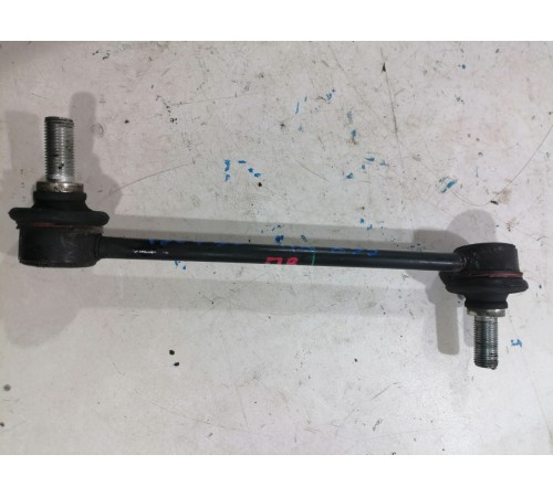 Стойка стабилизатора передняя