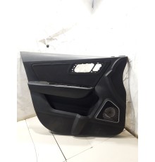 Обшивка двери(передняя левая)