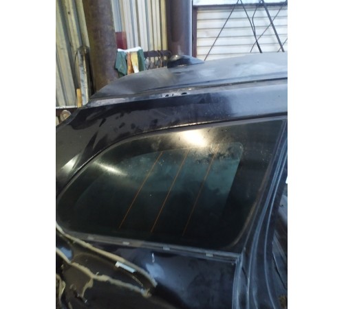 Глухое стекло (заднее, правое)