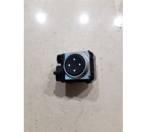 Блок управления зеркалами (передний левый)