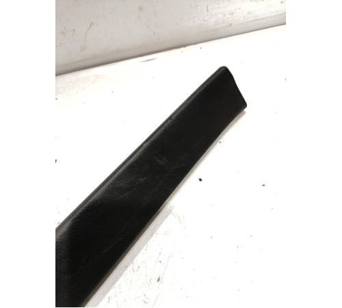 Обшивка (накладка) стойки передняя левая