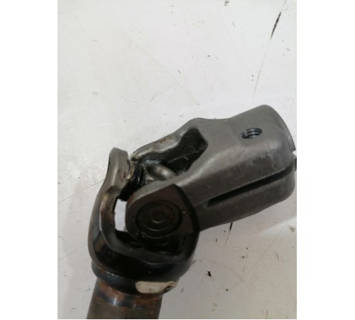 Рулевой вал с карданчиком