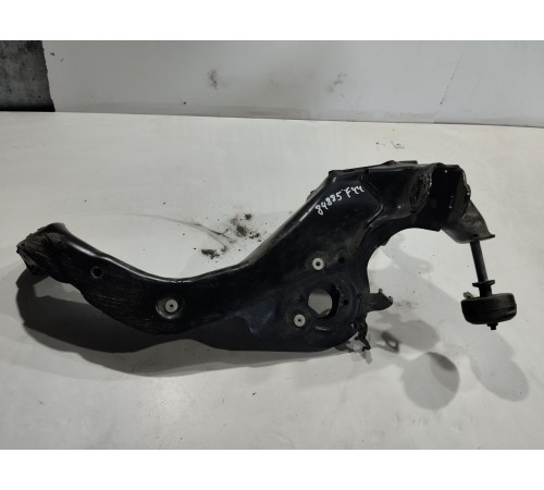 Кулак поворотный(задний левый)рычаг