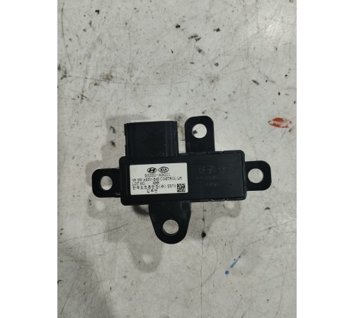 Кнопка памяти сиденья передняя левая