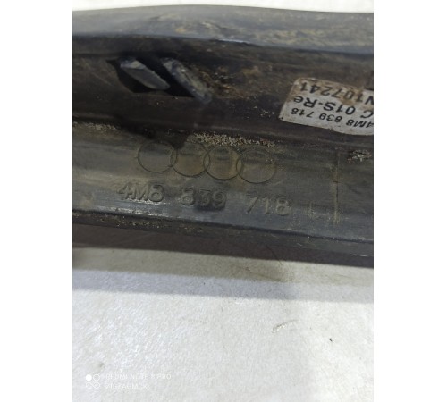 Уплотнитель двери(задний правый)