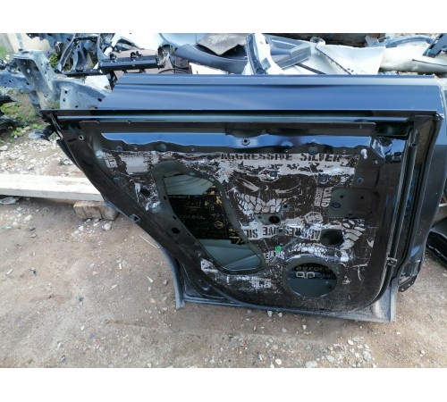 Дверь задняя левая