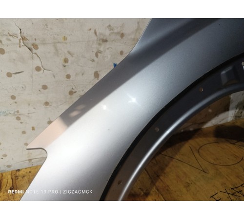 Крыло переднее левое