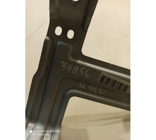 Кронштейн салона