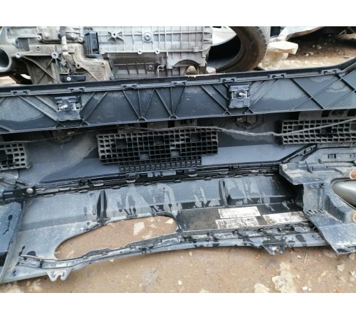 Бампер задний в сборе