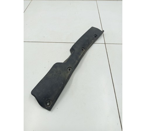 Пыльник крыла передний левый