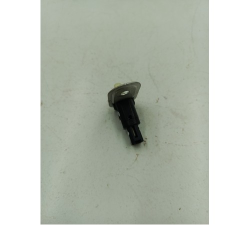 Концевой выключатель двери передний левый