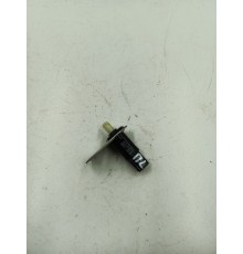 Концевой выключатель двери передний левый