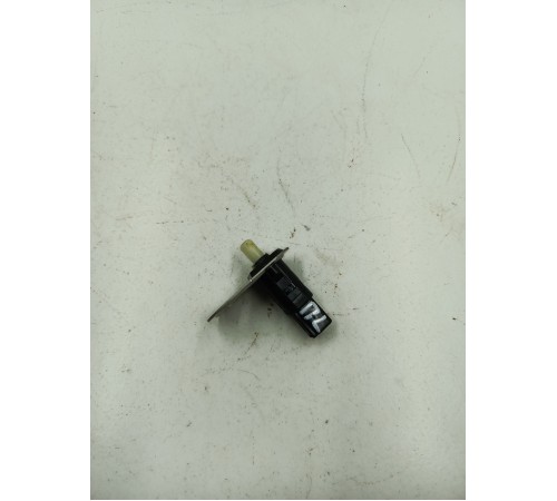 Концевой выключатель двери передний левый