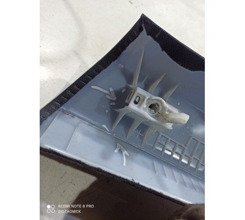 Обшивка стойки лобового стекла(правая)