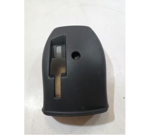 Кожух рулевой колонки нижний