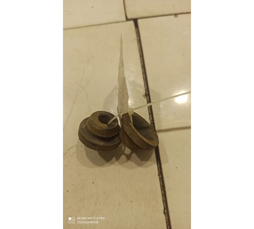 Втулка корпуса воздушного фильтра (2 шт.)