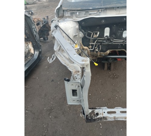 Лонжерон (четверть) передний правый