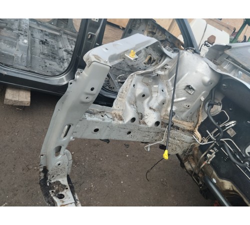 Лонжерон (четверть) передний правый