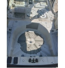 Пол багажника