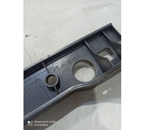 Кронштейн крыла передний левый