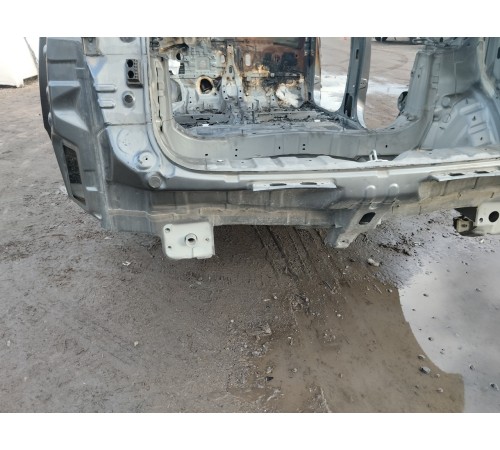 Задняя панель кузова