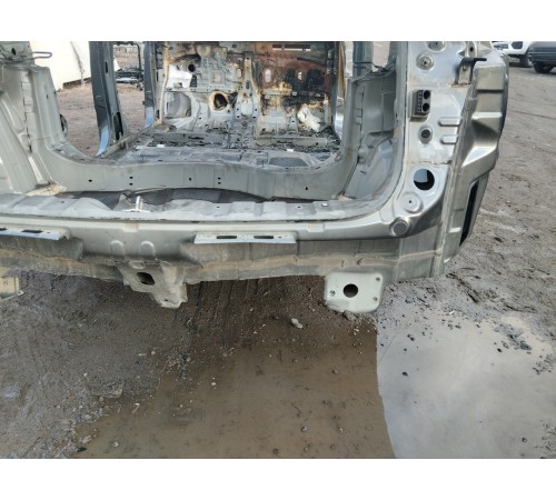 Задняя панель кузова