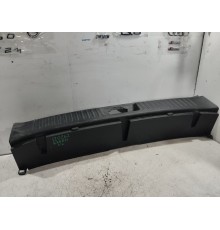 Накладка панели багажника