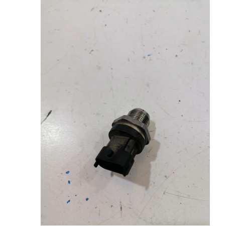 Датчик давления топлива