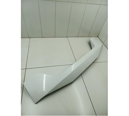 Накладка двери крышки багажника